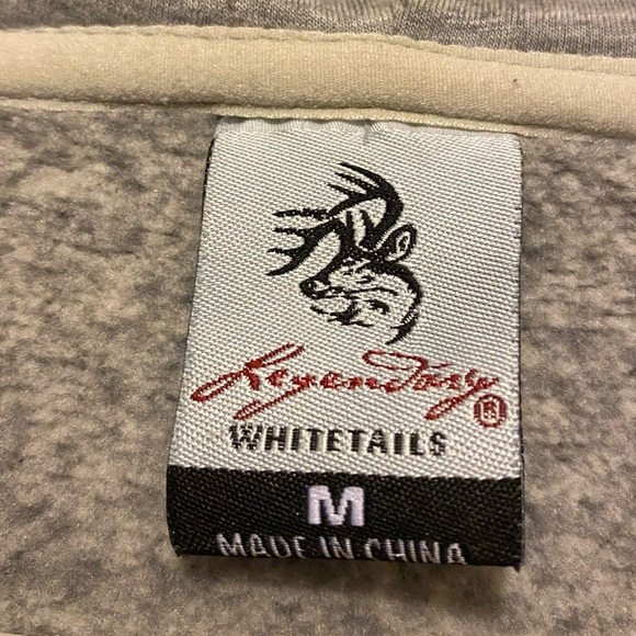 Legendary Whitetails Hooded Zip/Buttonup - Picture 8 of 8